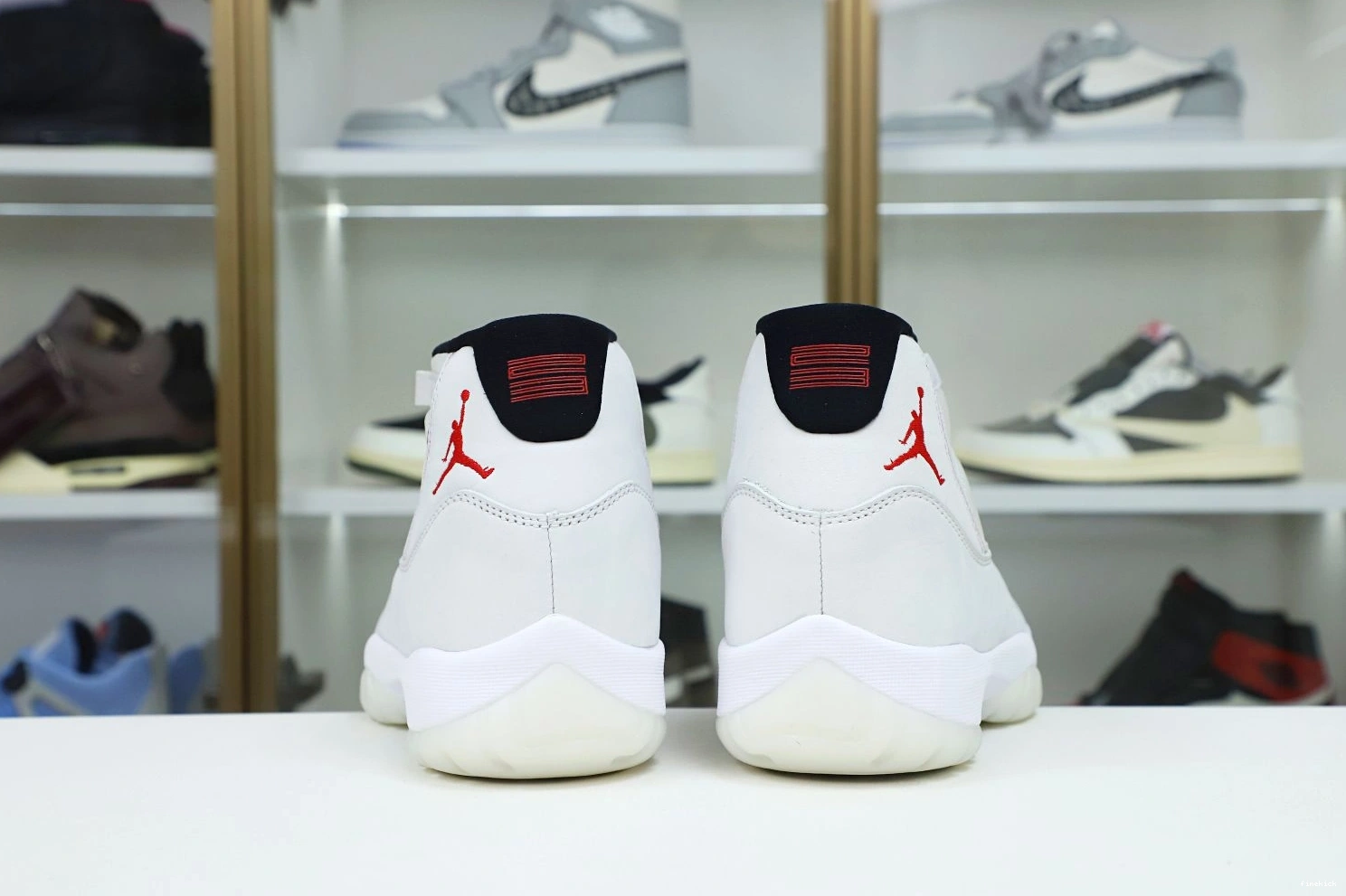 XI AIR JORDAN TINT PLATINUM RETRO 11 0726